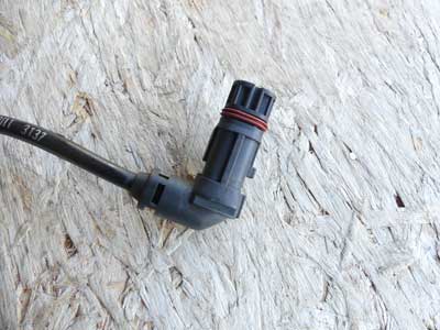 Mercedes ABS Wheel Speed Sensor, Front Left or Right A2215400317 C216 W221 CL550 S5504